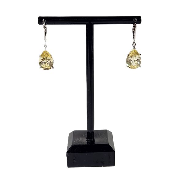 Simulated Canary Diamond Teardrop Earrings Elizabeth Taylor Mark Faceted Jewelry - Picture 3 of 8
